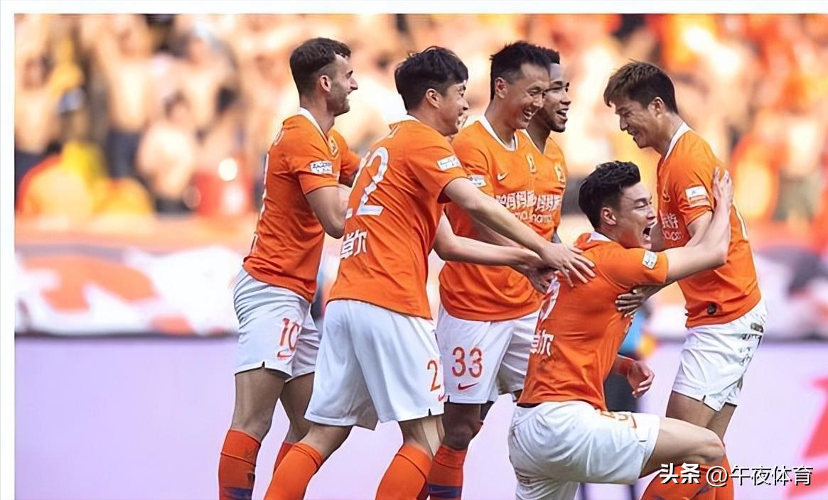 武汉长江足球俱乐部,武汉足球队的历史与变迁