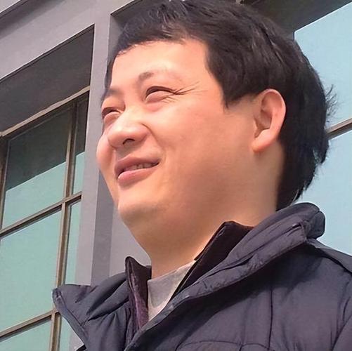 残疾大学生求职被拒,一流大学毕业