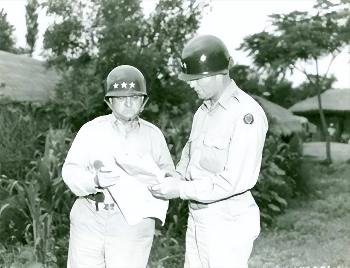 朝鲜战场美国老兵接受采访,外国记者在抗日战争采访中国军人