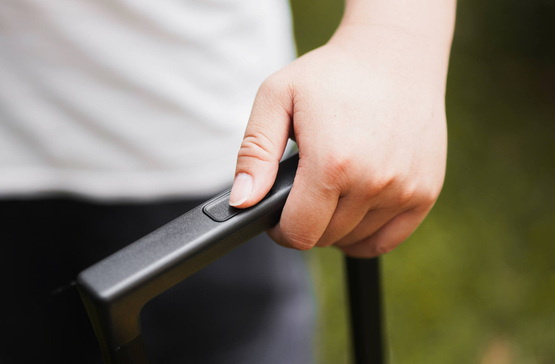 带上它，随处都是家—地平线8号城市脉搏拉杆箱