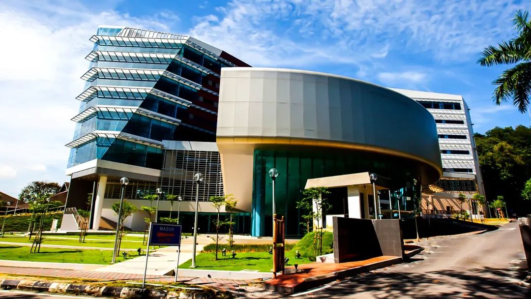 留学费用5万以内的国家,哪些国家留学费用比较低