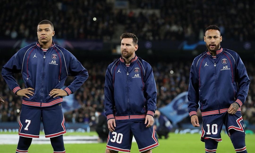 金球奖规则早改的话，梅西已经9个金球？中国唯一评委：不会的