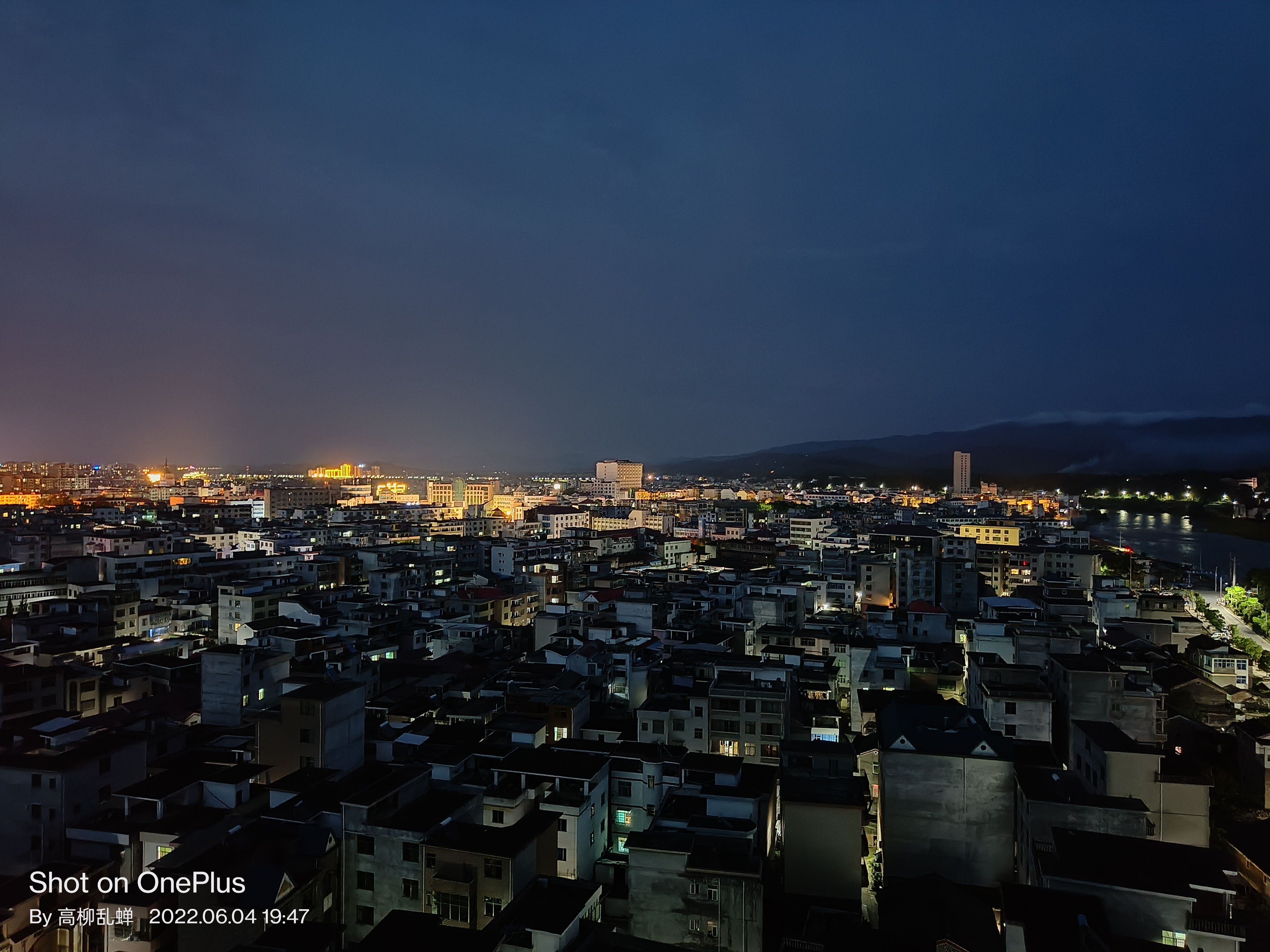 一加acepro和一加ace区别在哪,一加ace2pro和一加ace2oneplus的区别