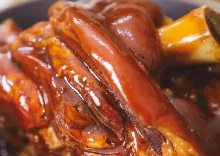 来长沙一定要吃一次湖南正宗湘菜,在长沙去哪吃地地道道的正宗湘菜