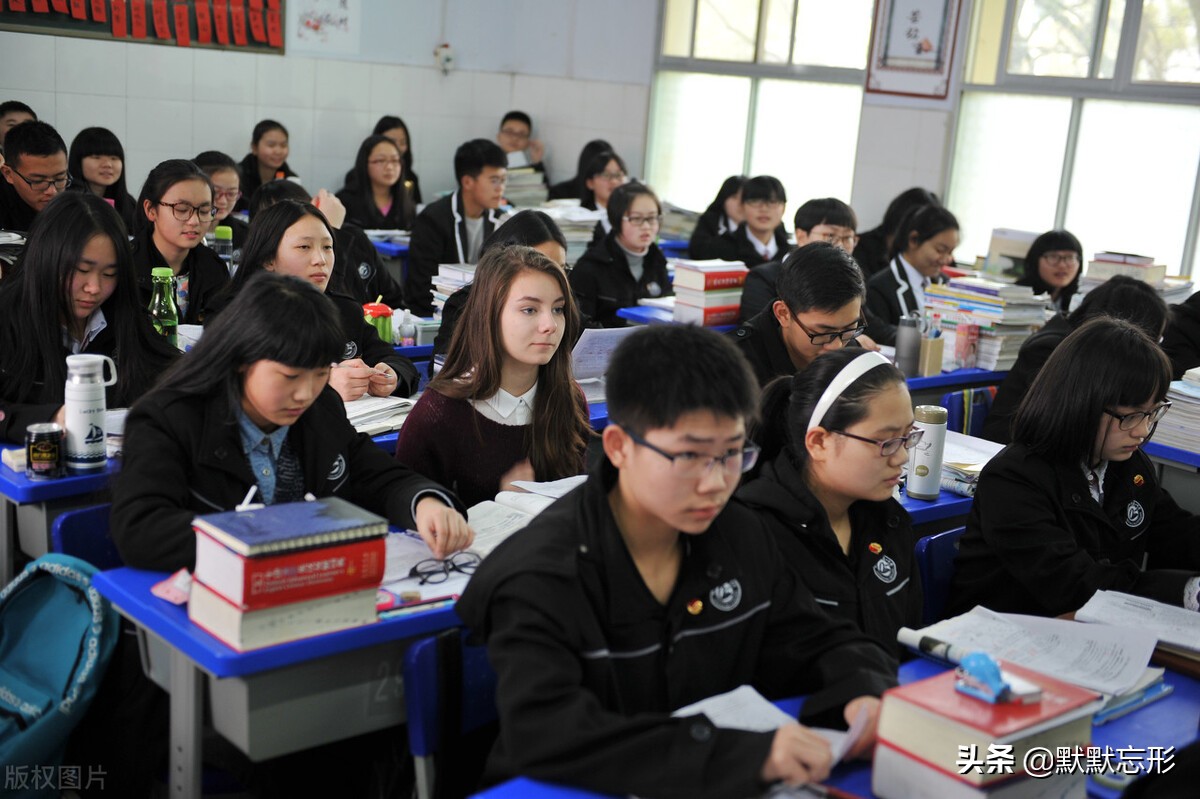 爱是一道光如此美妙原版,爱是一道光如此美妙原唱完整版