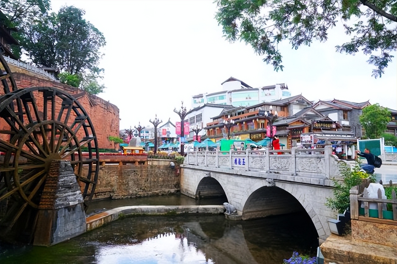 丽江古城为什么被称为高原姑苏,云南千年临安古城