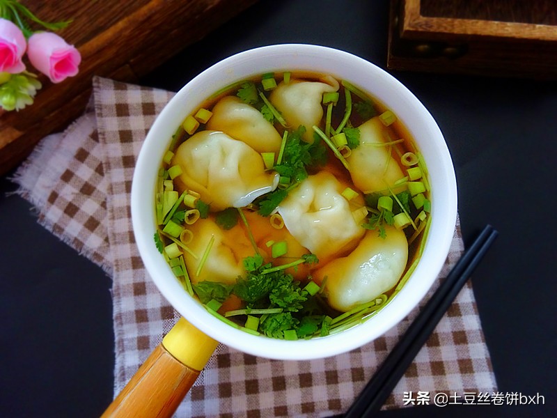 头伏吃饺子寓意福气满满,头伏将至有啥讲究和禁忌