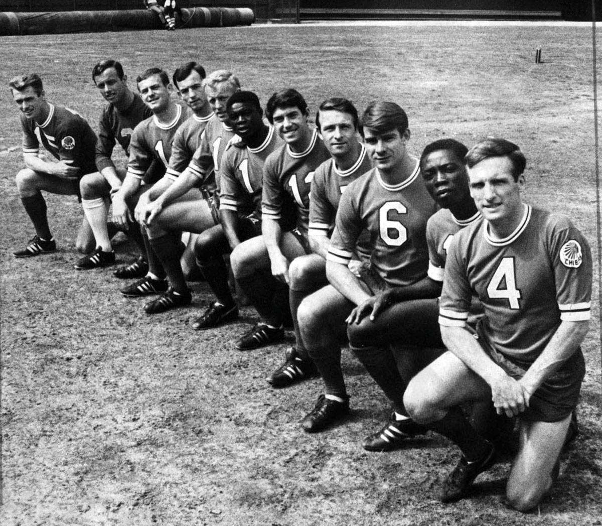 球王贝利国足,中国国足和球王贝利