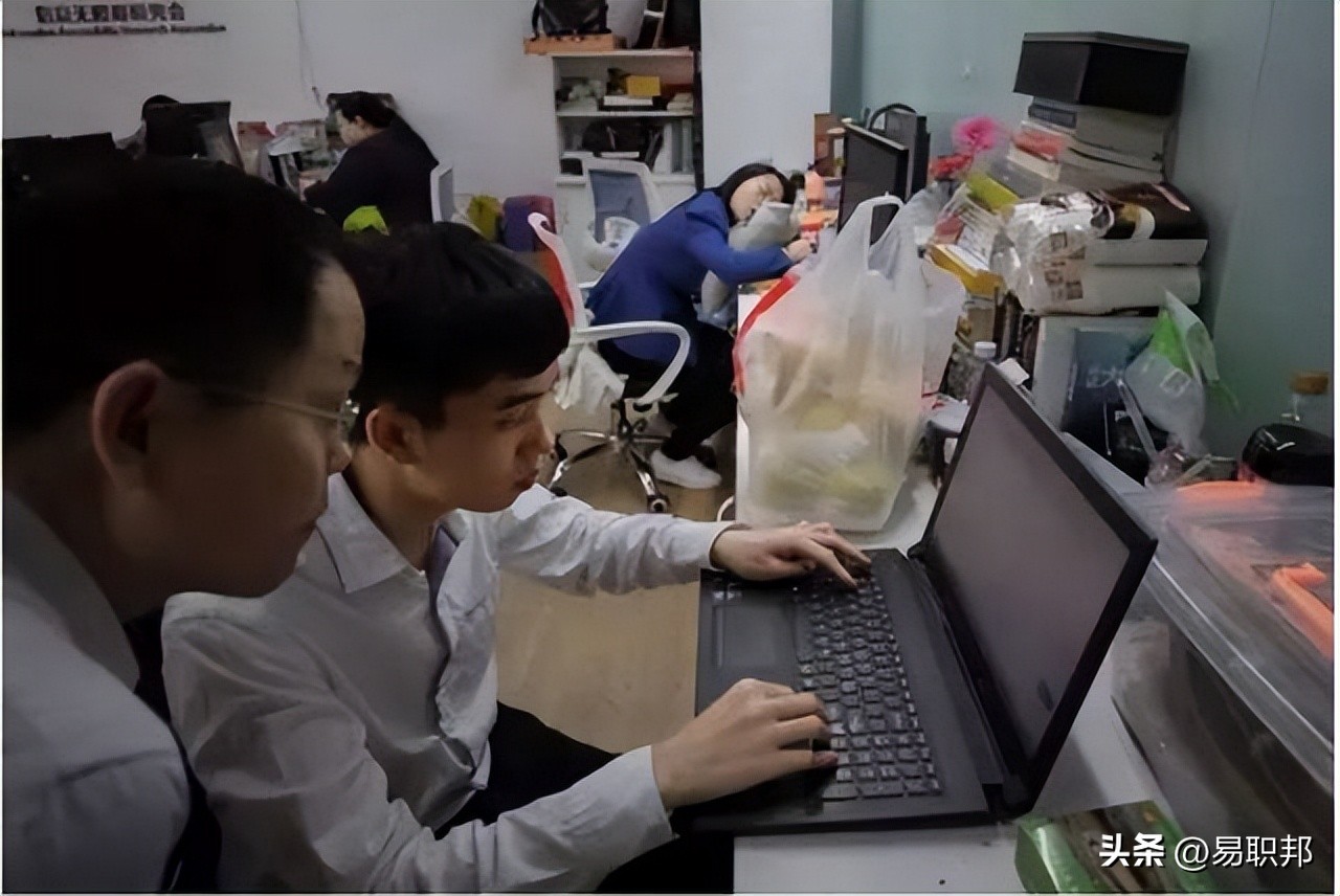 程序员收入是从什么时候变高的,程序员一年收入大概有多少