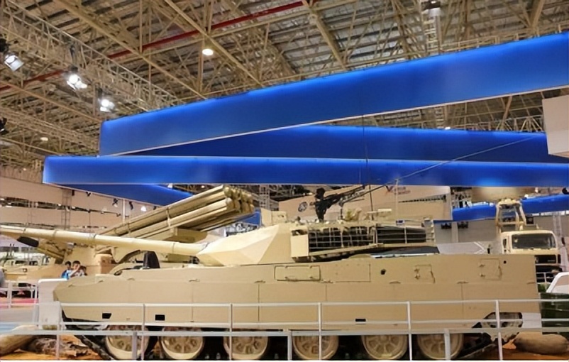 头顶一块布，世界我最富（二）“中东双十一”购物清单盘点