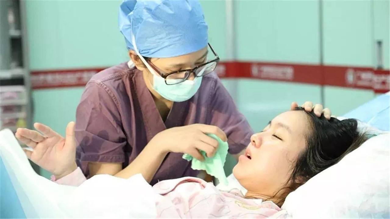 顺产vs剖宫产到底哪个好,剖宫产和顺产哪个好得快