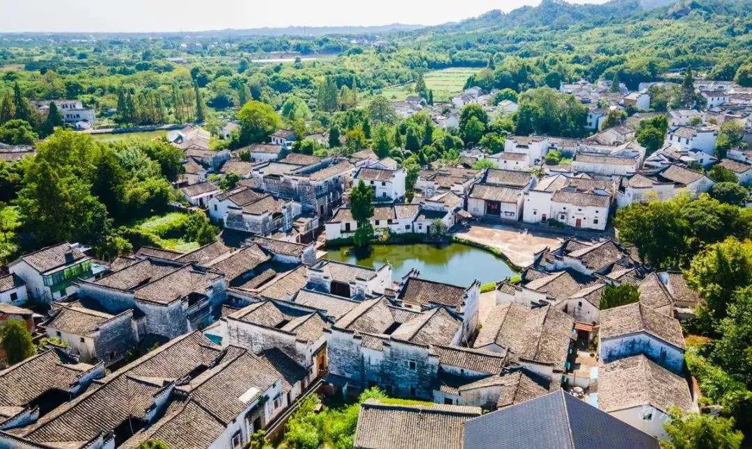 旅游指南浙江最值得去的十个地方,旅游指南浙江最值得去的九个地方