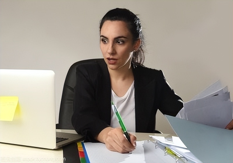 东北女生花50万试管婴儿,吉林女孩嫁国外回家生儿子