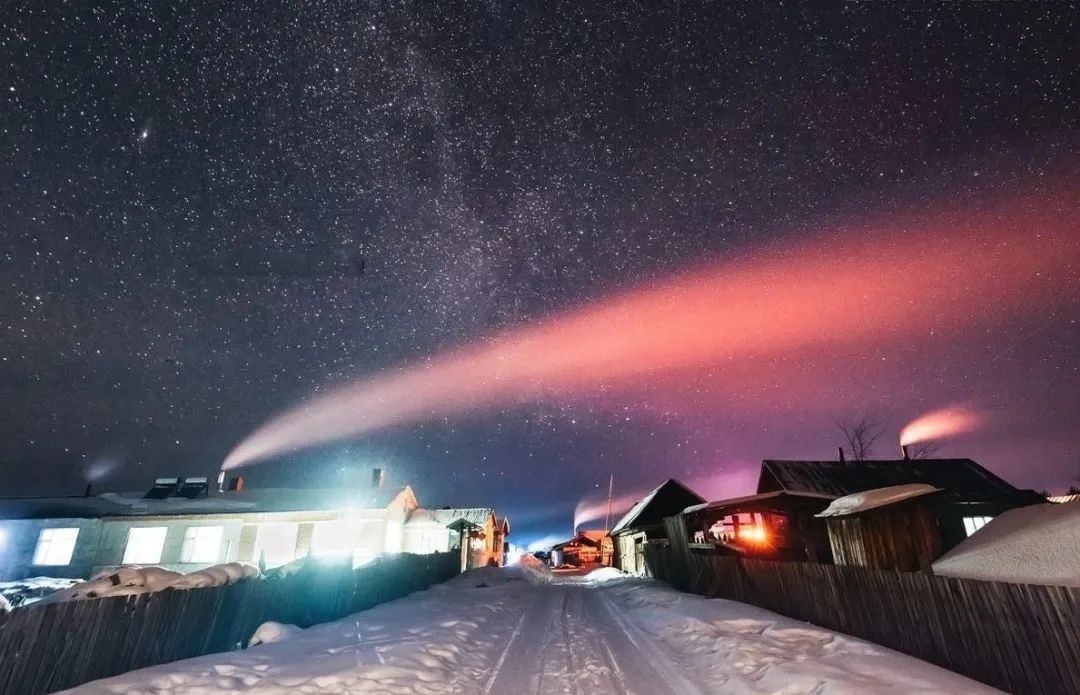 去哪看极光最好的地方,去哪里看极光最好的地方