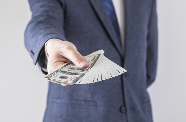 想赚大钱的必须先学会这招,想要赚大钱要做什么工作