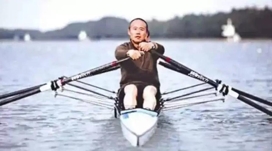 地产大亨王石简历,地产大佬王石简介