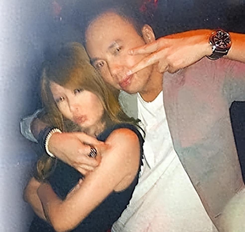 天下第一淫棍：设计玷污60位女艺人，被判入狱39年，仍飞扬跋扈