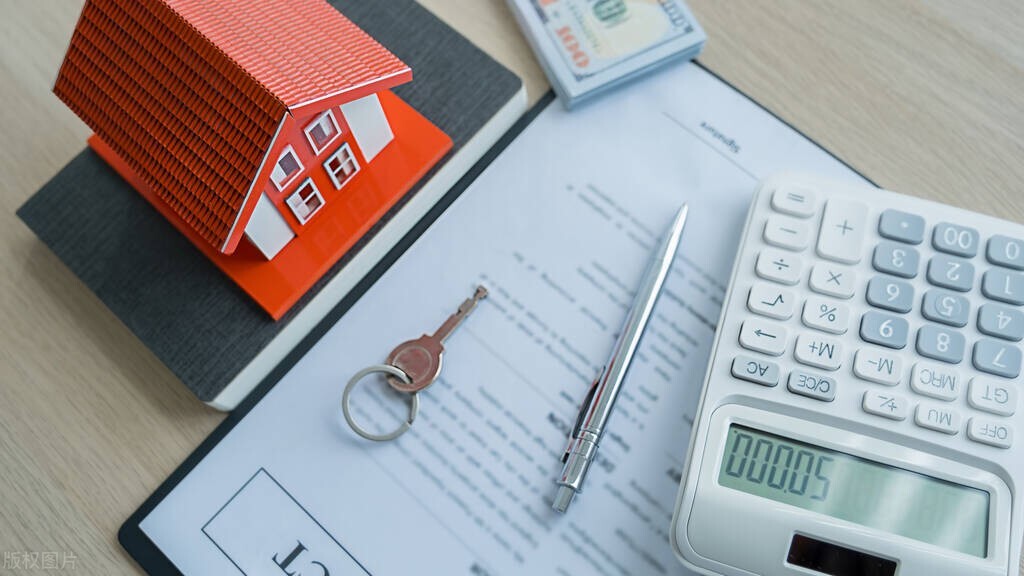 中国人购买美国房地产,卖了上海的房子去美国买别墅