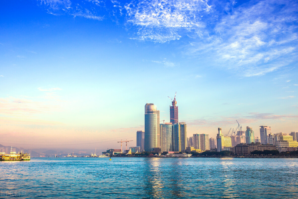 来厦门旅游该怎么玩呢,来厦门玩怎么样省钱