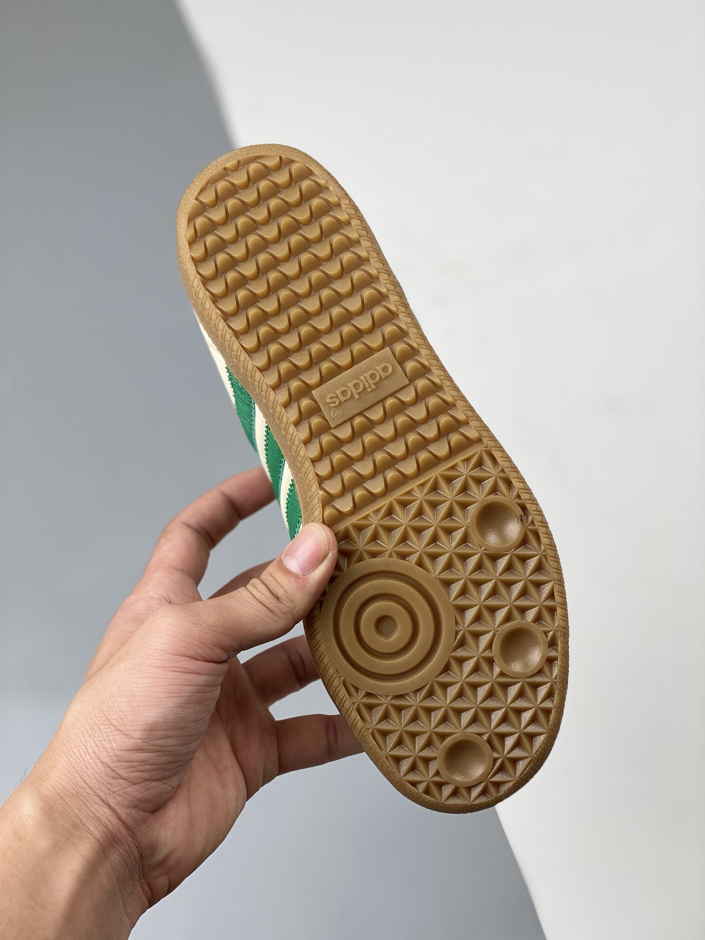 adidassamba耐穿吗,adidassamba灰底