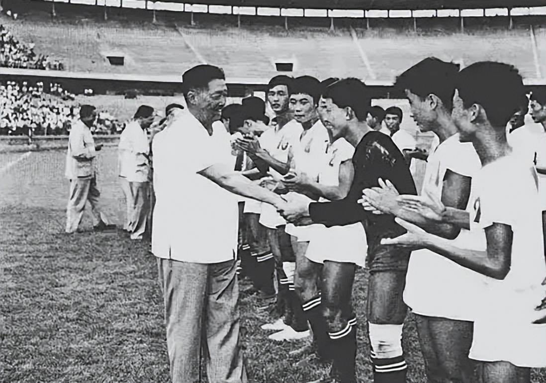 新中国体育开拓者名单,新中国体育事业开拓者