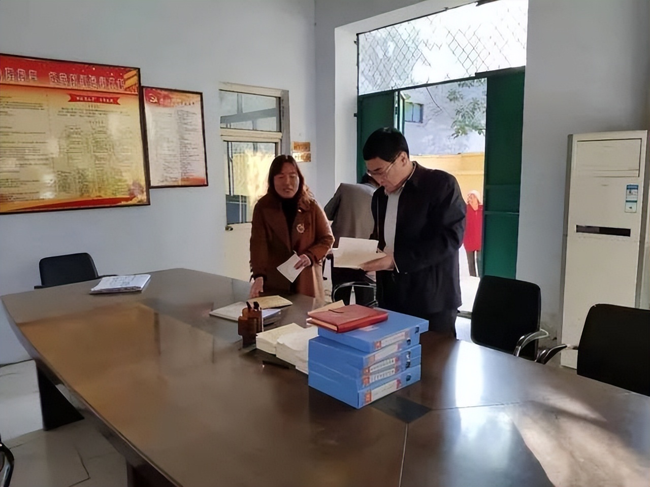 体制内工作不开心憋屈怎么办,体制内工作心累了怎么办