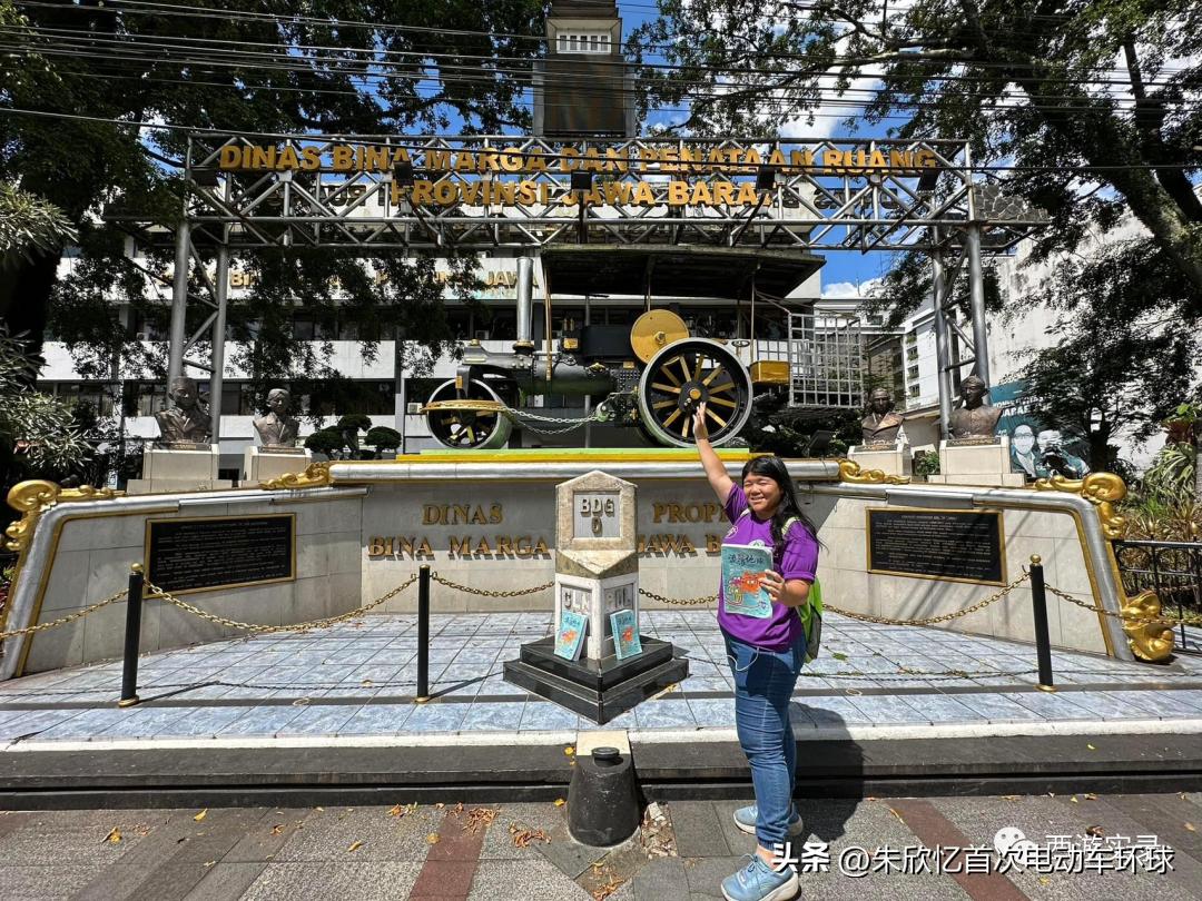 印尼进口中国火车车厢,印尼火车与高铁不一样