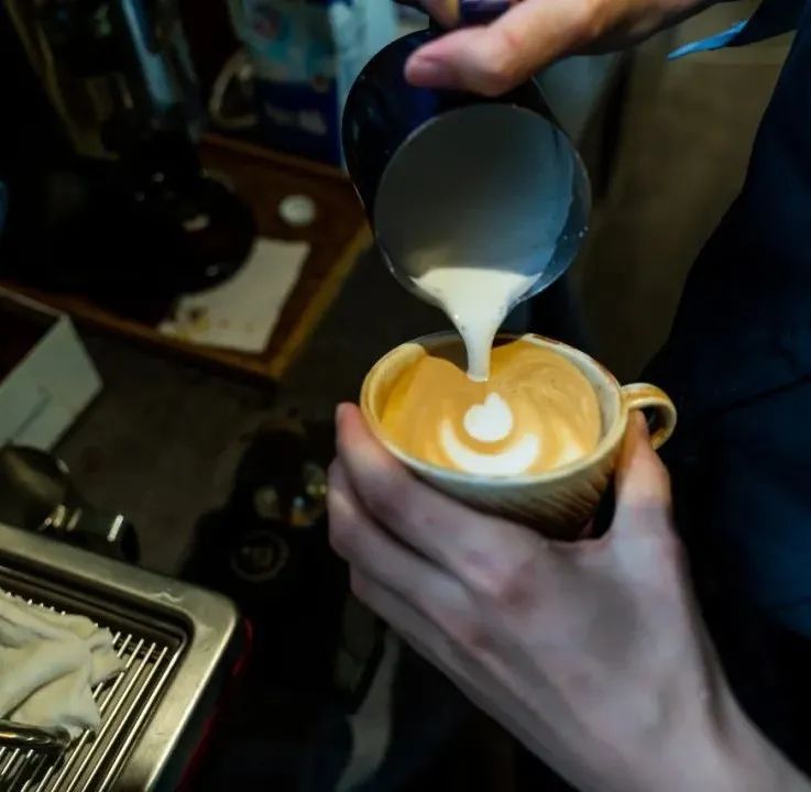 玛御谷高颜值森林餐厅，隐于林，隐于溪