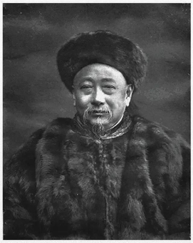 晚清时期的内忧外患有哪些事件,晚清四大奇案有几个和政治有关