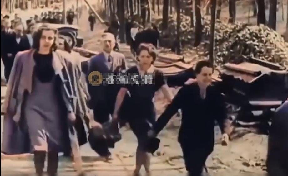 纳粹集中营女犯遭枪杀,1939犹太人集中营