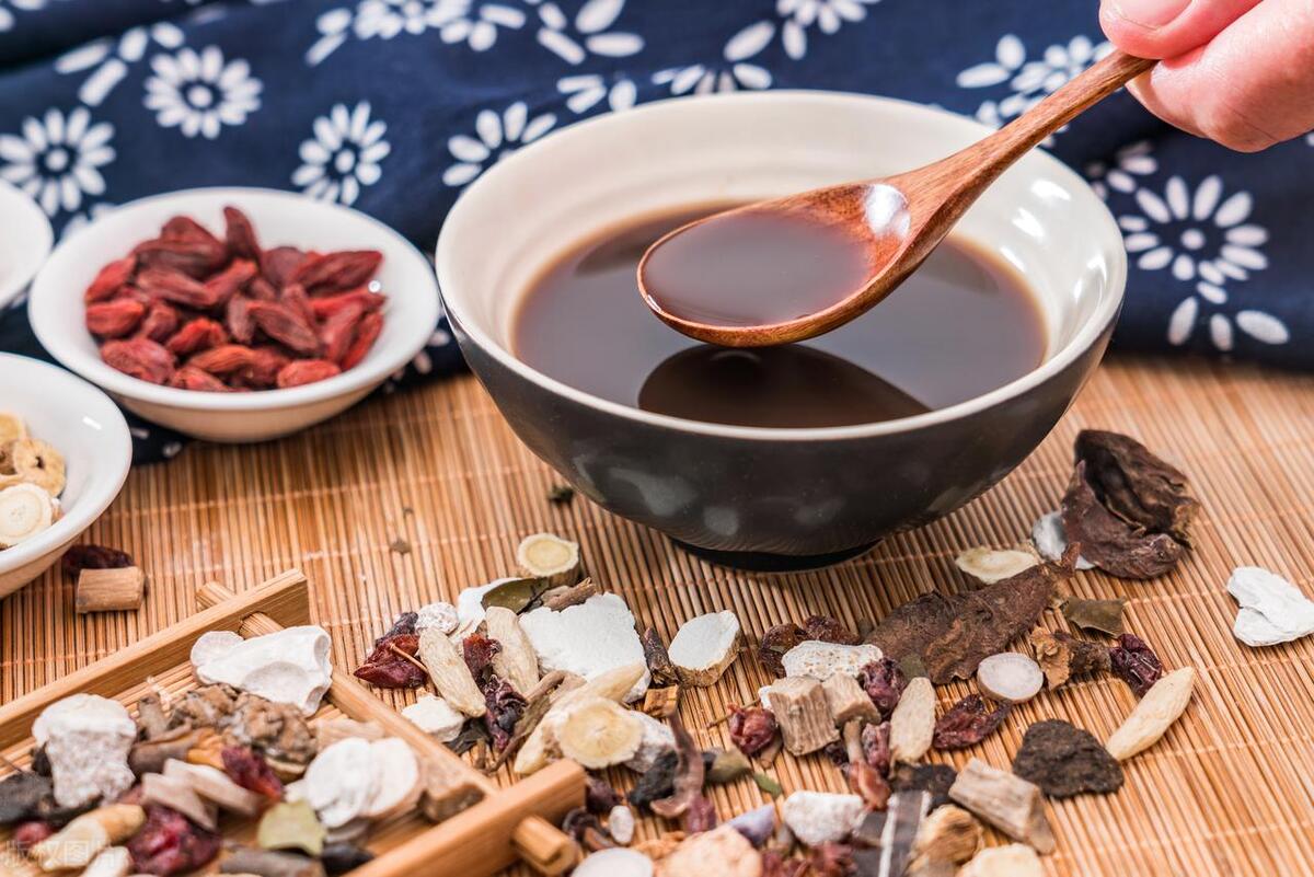 张仲景补阳祛邪的药方,张仲景补阳祛湿的中药方子