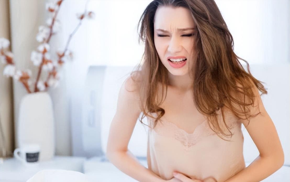 为什么有的人没有毛囊凸起,为什么有些人没毛