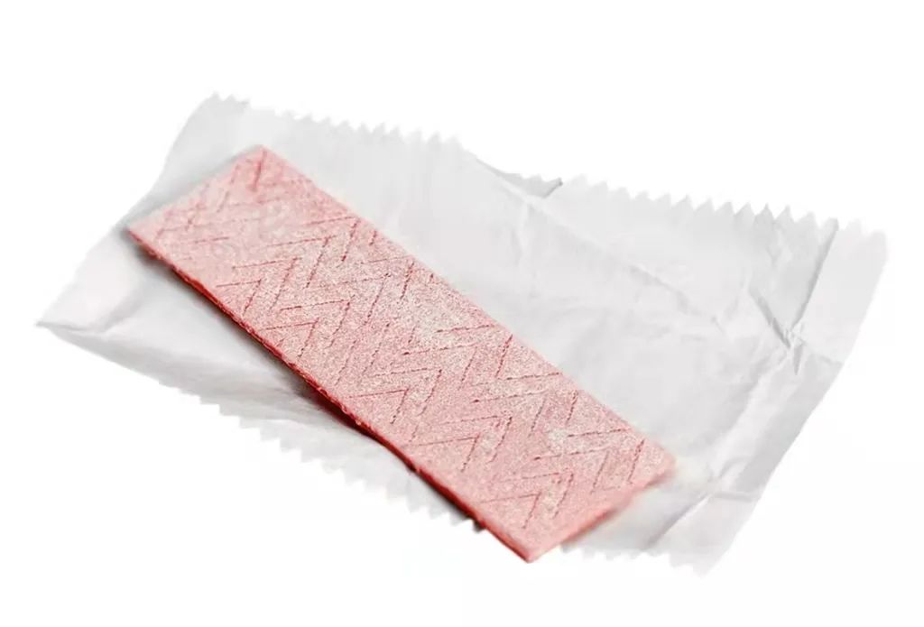 鞋底粘口香糖如何清理不伤鞋,鞋底粘上口香糖怎么快速清理