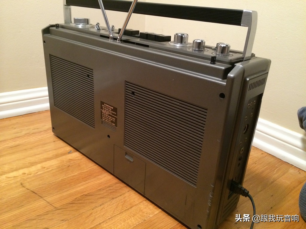 康宁四波段立体声盒式收录两用机，ConionCRC-H58F收录机音响