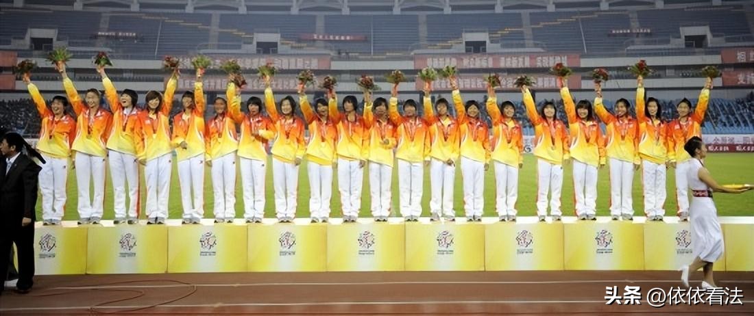 足球教练被侵害案例,女足教练涉强制猥亵罪被捕