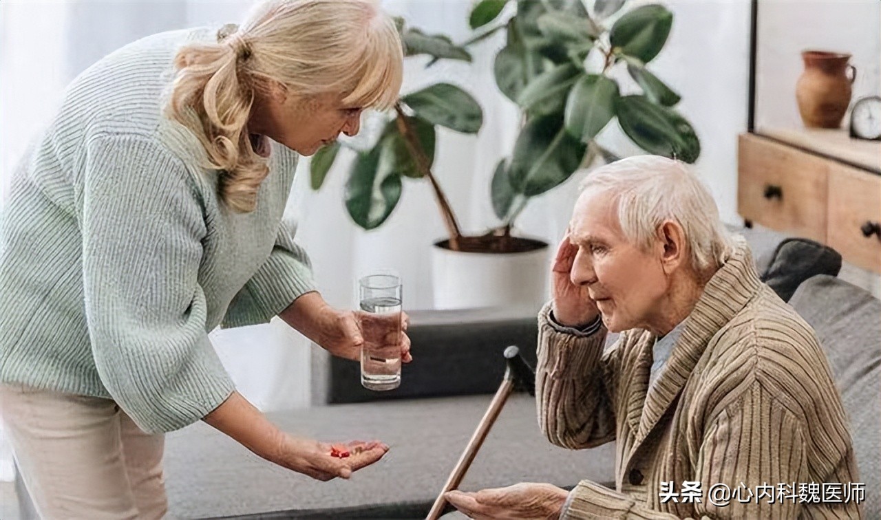 颈动脉斑块多大容易得脑梗,发现颈动脉血栓就离脑梗不远了