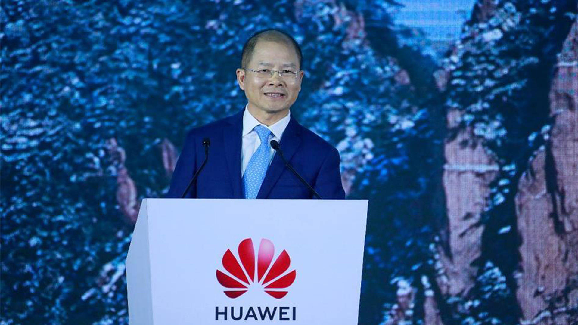 华为面对美国的制裁是如何应对的,华为被制裁国家将如何对付美国