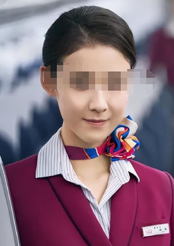 河北“土皇帝”李真：强迫4个空姐轮流伺候，仅7年敛财超2000万