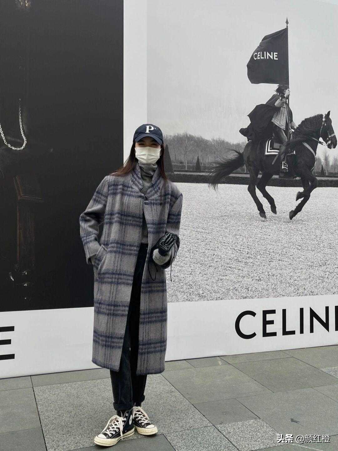 冬天黑色牛仔裤搭配男,冬天穿起来比较有型的牛仔裤