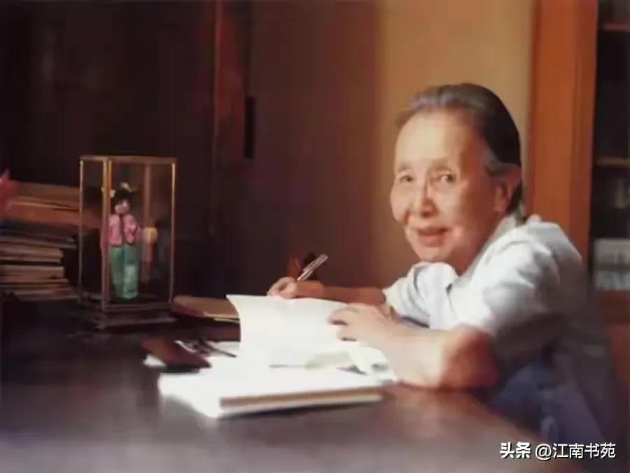 活过100岁的名家谈10大养生秘诀,百岁老人养生秘诀完整版