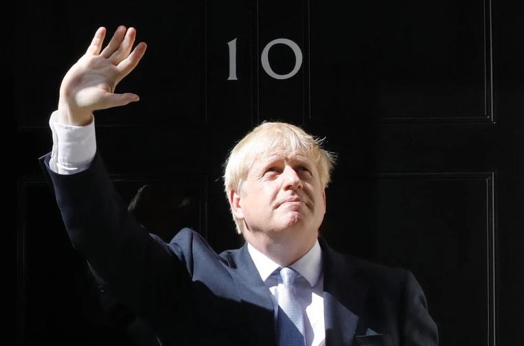 约翰逊在俄乌战争中维持强硬态度,英国约翰逊对俄乌决策