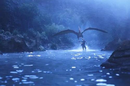 恐龙智慧大逆袭！揭示速龙的秘密语言，挑战人类与自然的和谐平衡