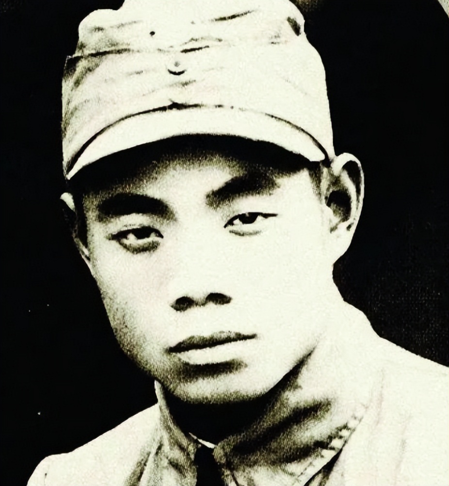 开国中将吴信泉8个儿子、4个女儿，周总理笑道：你们家是航空母舰