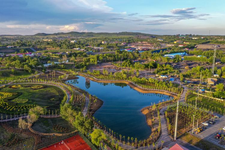 鹤壁市民谈男子十万元买八套房,男子在鹤壁十万买八套房