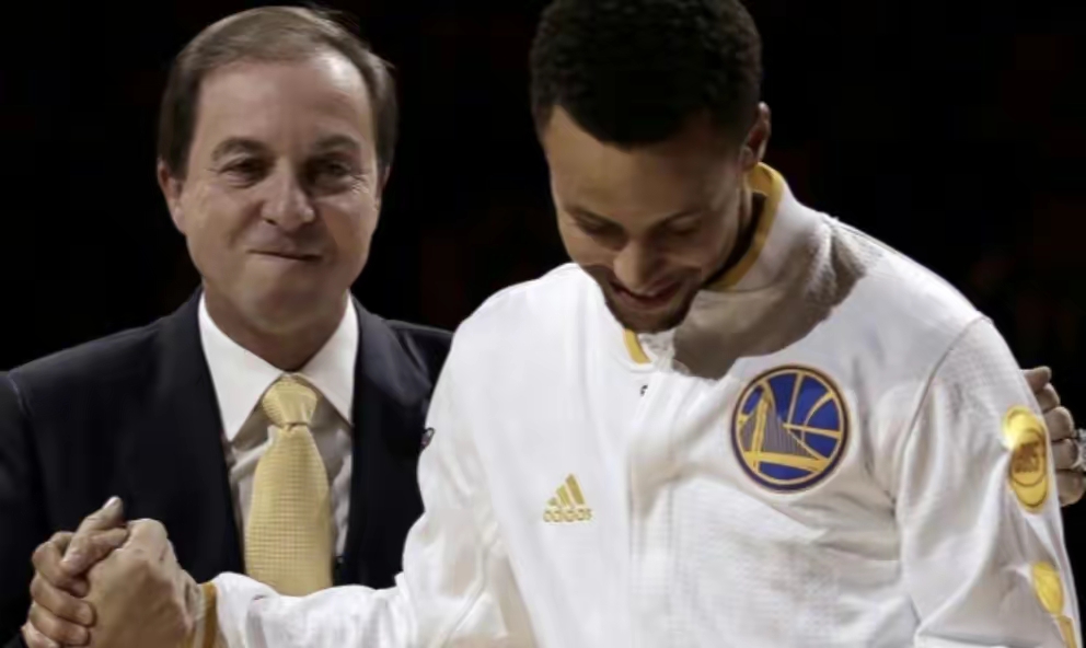 利拉德的6000万年薪拿得一点都不寒碜，因为奖励的不仅仅是忠诚