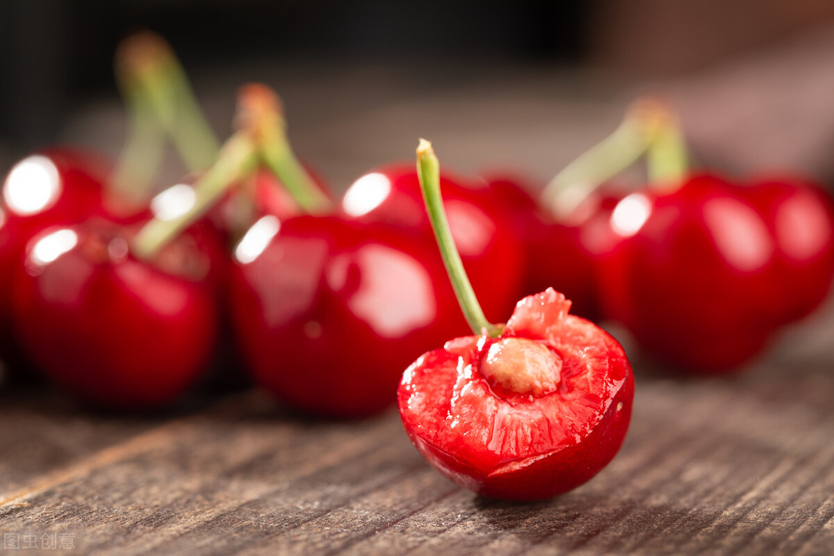 夏季吃哪些水果比较好,夏天到了这4种水果可多吃消暑