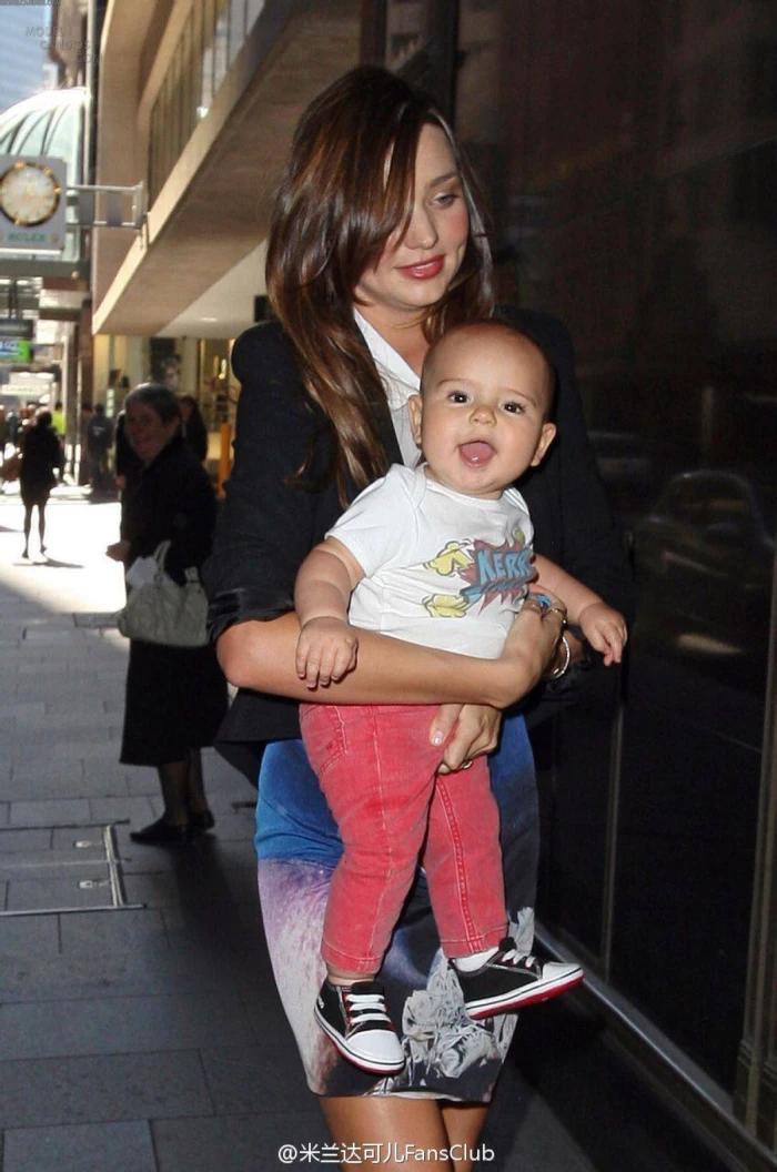 米兰达可儿街拍整合,米兰达可儿近况