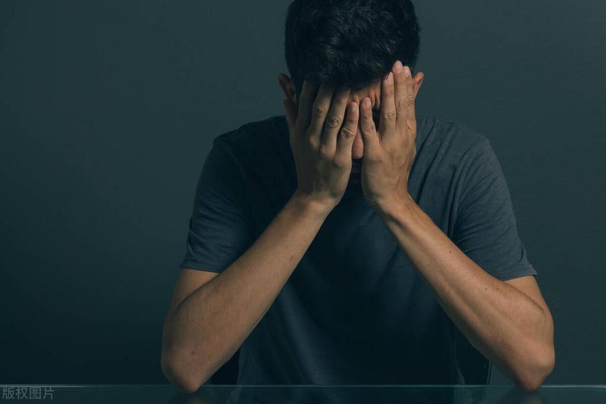 李玟因抑郁症自杀去世,李玟因抑郁症去世