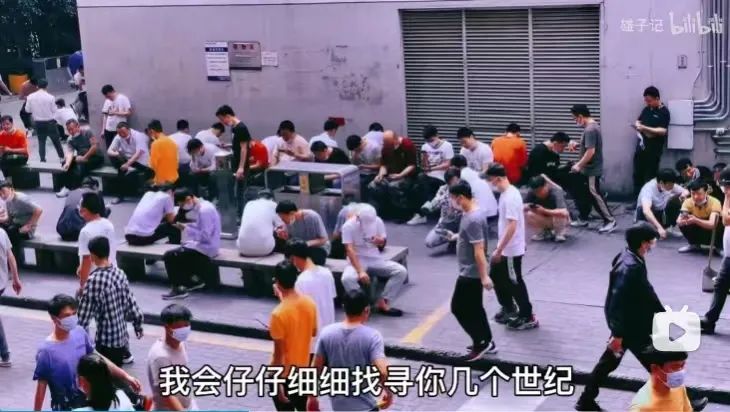 富士康一线员工真实生活写照,富士康流水线工人真实故事