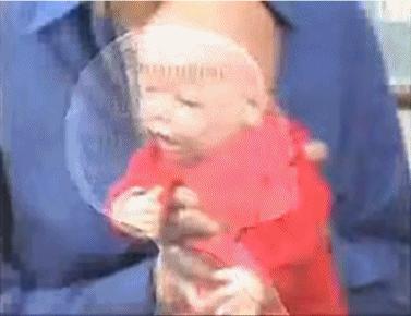 奶爸哄娃失手把孩子摔成重度脑伤,哄娃失手摔成脑损伤后续怎么样了